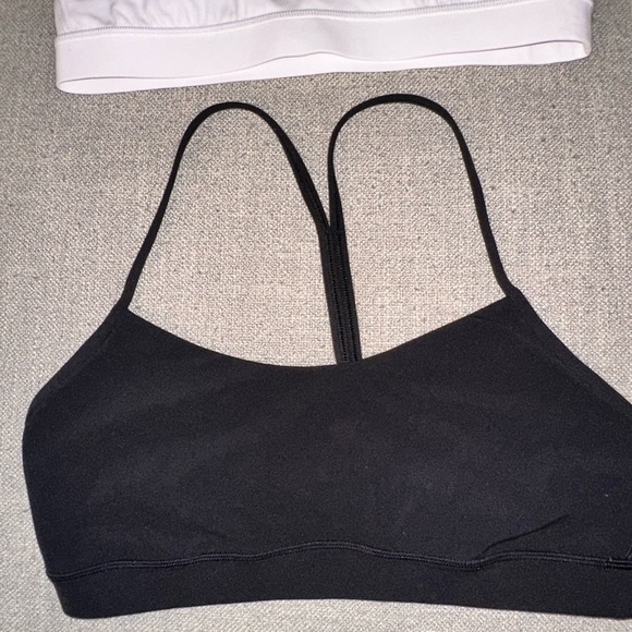TWO Lululemon Flow-Y Sports Bras BUNDLE: Black & White (NWOT) - Picture 10 of 12